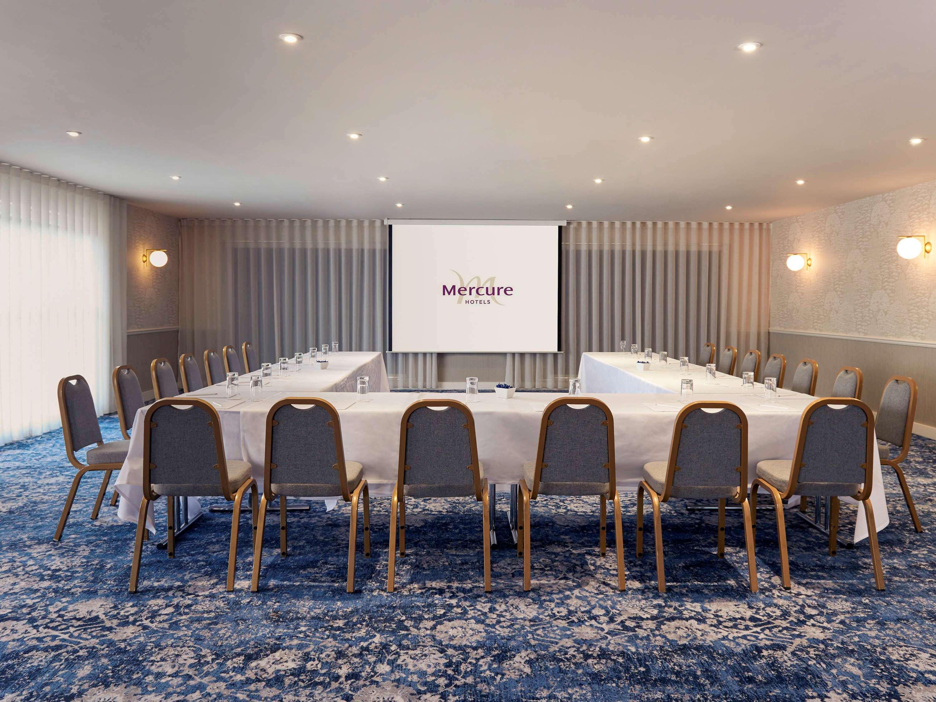 Mercure Thame Lambert Hotel Aston Rowant Exterior photo